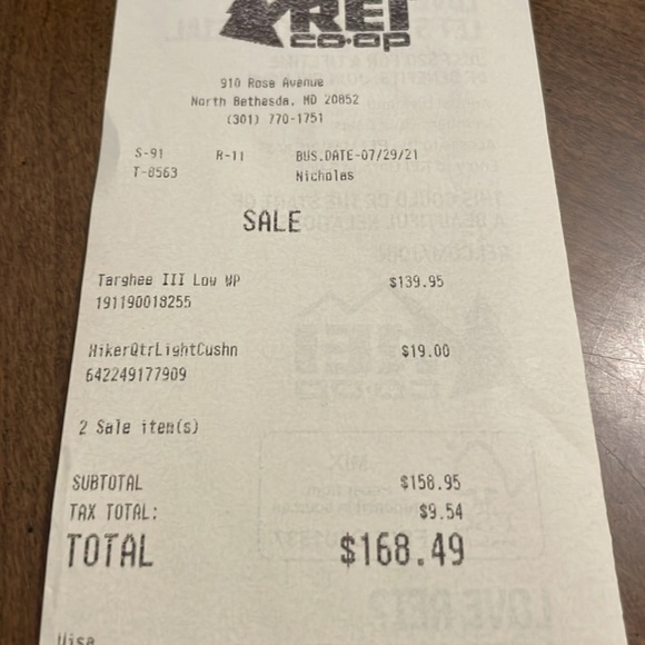 Keen low top hiking boots - new never worn with box size women’s 8.5 - Picture 3 of 3